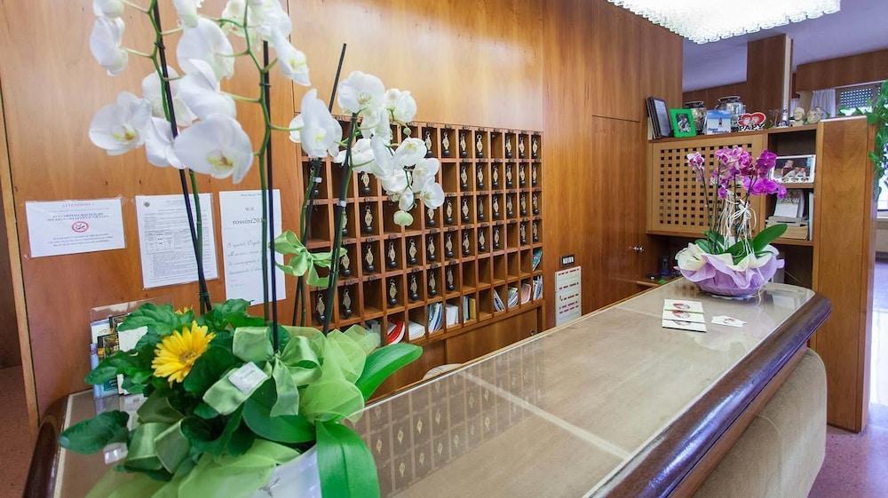 Hotel Rossini Tabiano Terme Eksteriør bilde