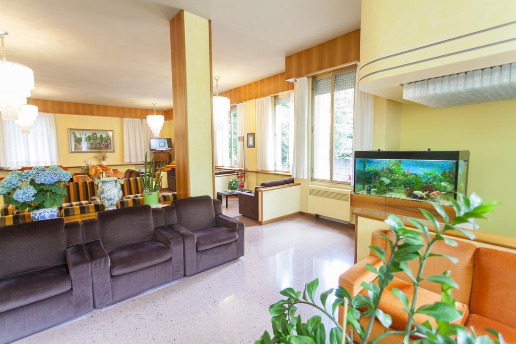 Hotel Rossini Tabiano Terme Eksteriør bilde